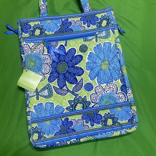 Nwt vera bradley laptop - vera,